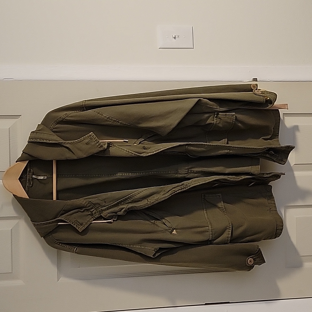 Free People womens over sized jacket - size Lrg.